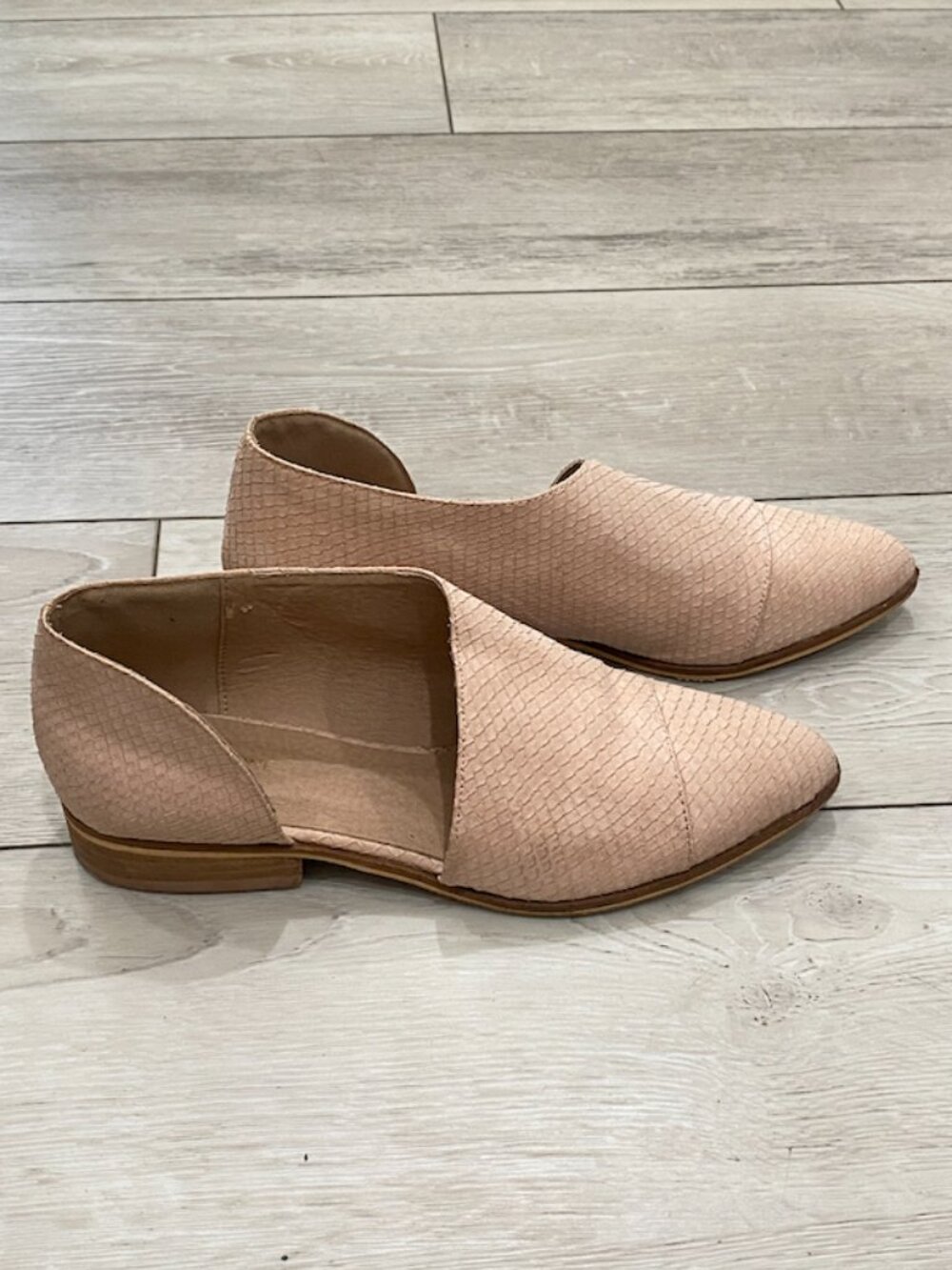 Catherine Malandrino D'Orsay Flats Pointed Toe Snakeskin Nude Pink Size 8 - Picture 5 of 8